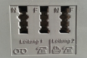 Anschlussbuchsen für das Telefon und Fax